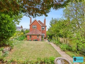 Rear Aspect - click for photo gallery